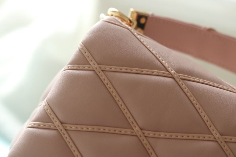 Louis Vuitton Satchel Bags